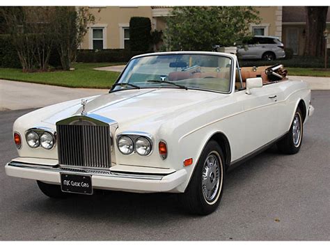 the rolls royce corniche